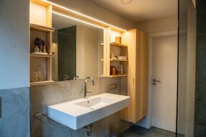 HOLZ-KOPP_moebelbau_badezimmer_massivholz-1